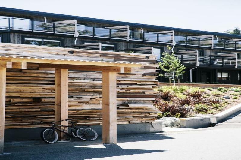 Tofino Resort + Marina Екстериор снимка